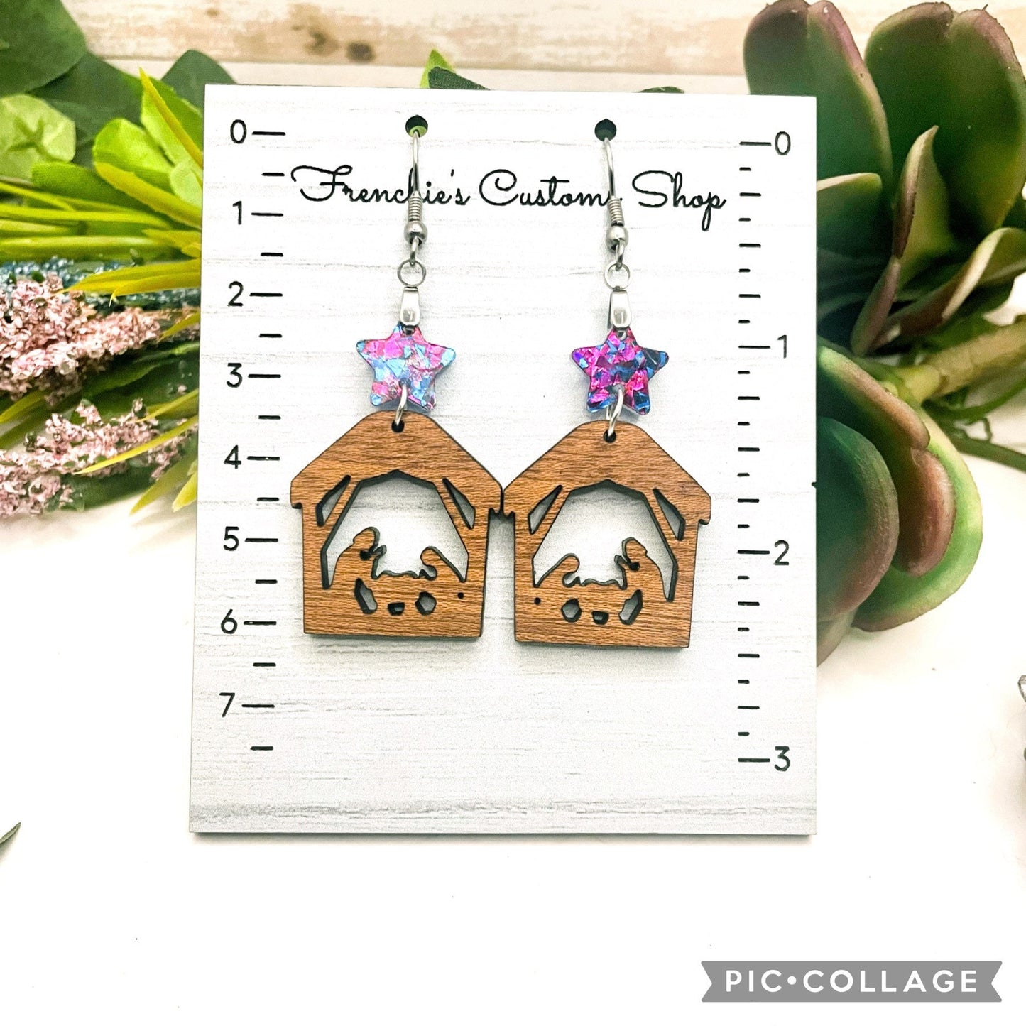 Wood Dangle Earrings, Farmhouse earrings, Nativity earrings, Religious Jewelry, Gift for Christmas, Gift for mom