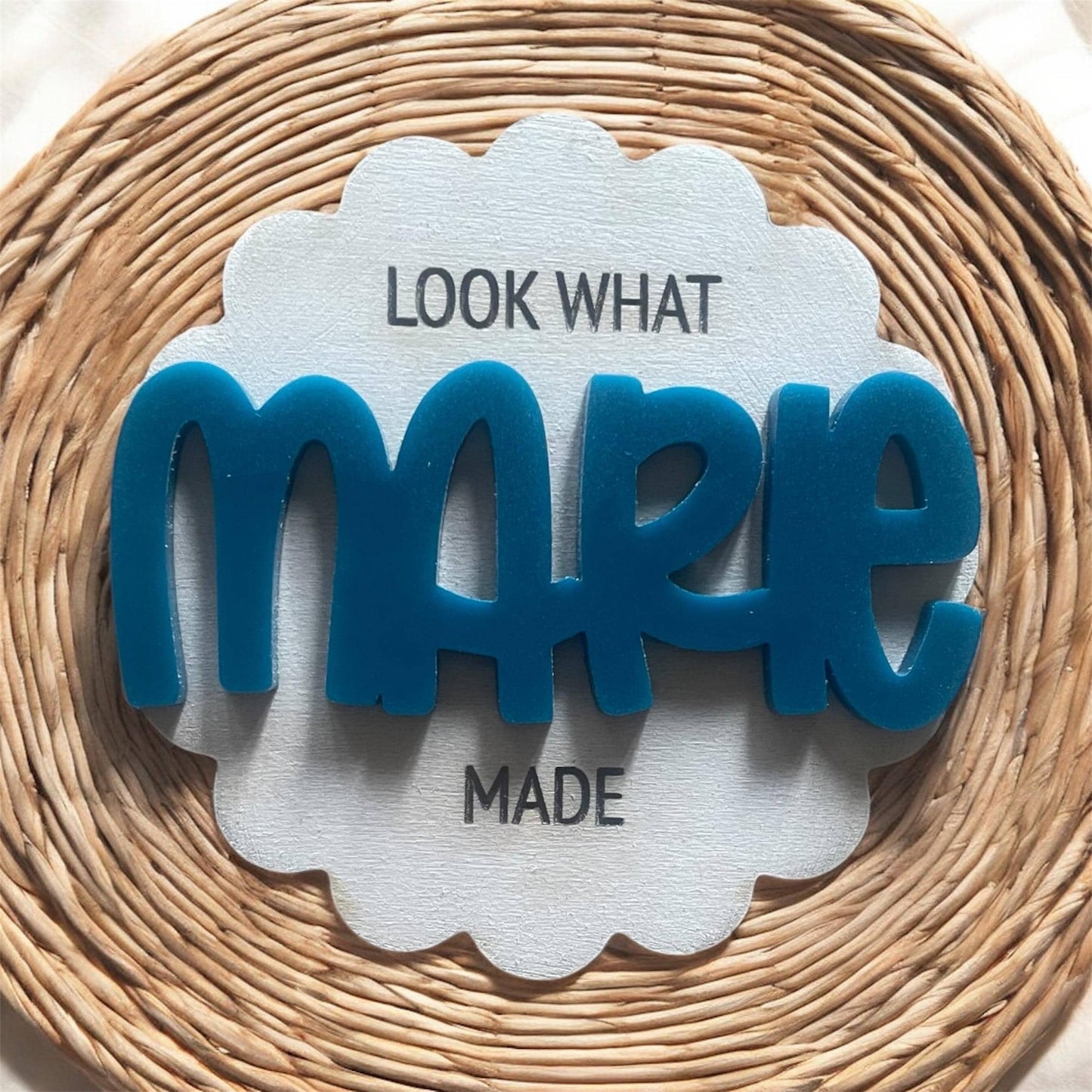 Kids Artwork Display Magnet | Personalized Name Magnet | Wood & Acrylic Fridge Magnet | Gift for Parents, Grandparents, Teachers