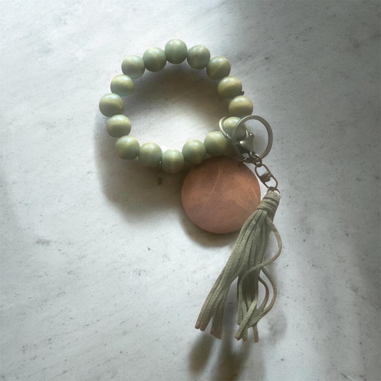 Personalized Wristlet Keychain, Engraved Keychain, Leopard Keychain, Bracelet Keychain, Gift for Her, Gift for Mom, Mama Keychain