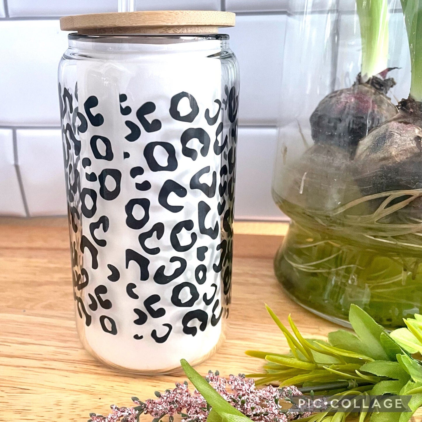 Glass Can Mama Leopard Glass cup with straw, tumbler 16oz, Gift for Mother’s Day, Gift for Bridal Party, Birthday Gift for Her