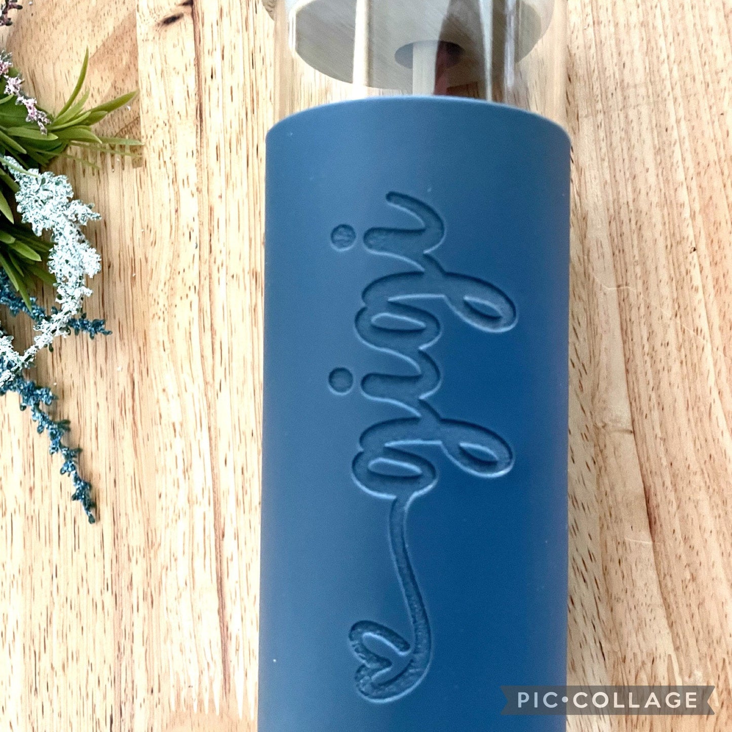 Personalized Glass Tumbler with Silicone sleeve, Glass cup with wooden straw, Gift for Mother’s Day, Gift for Bridal Party, Gift for Her