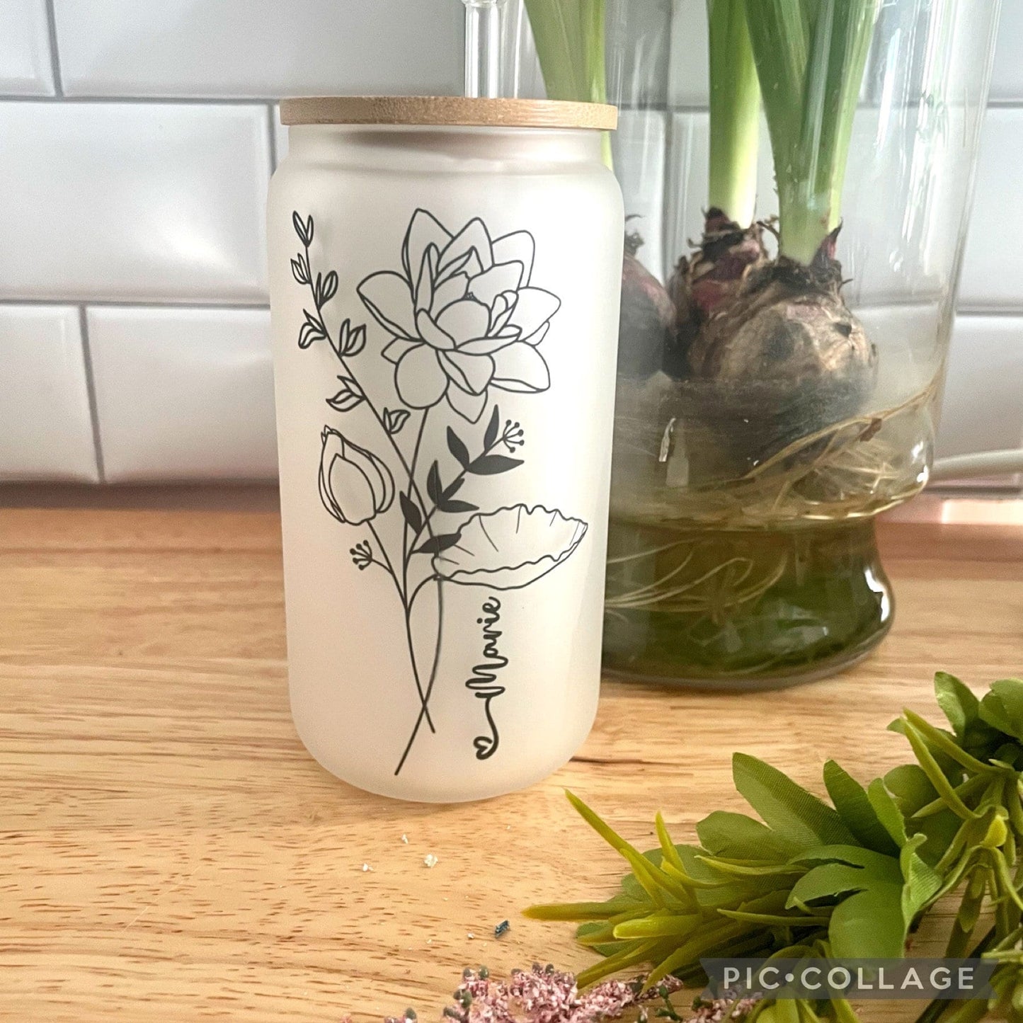 Glass Can Birth Month Flower Personalized Glass cup with straw, tumbler 16oz, Gift for Mother’s Day, Gift for Bridal Party, Birthday Gift fo