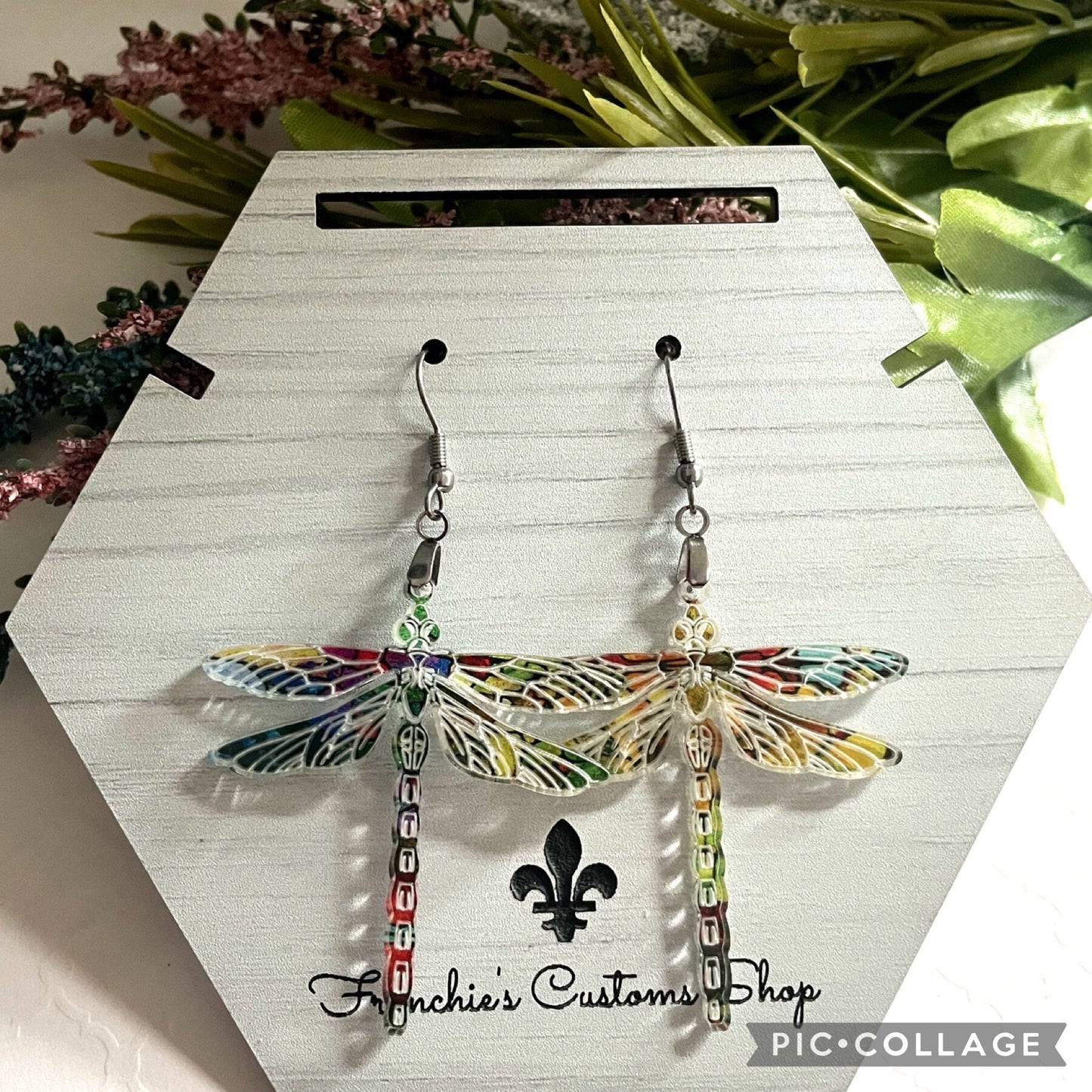 Dragonfly Dangle Earrings, Summer Earrings, Nature Earrings Dangle, Nature Lover Gift for Mom, Gift for Animal Lovers, Whimsical Earrings